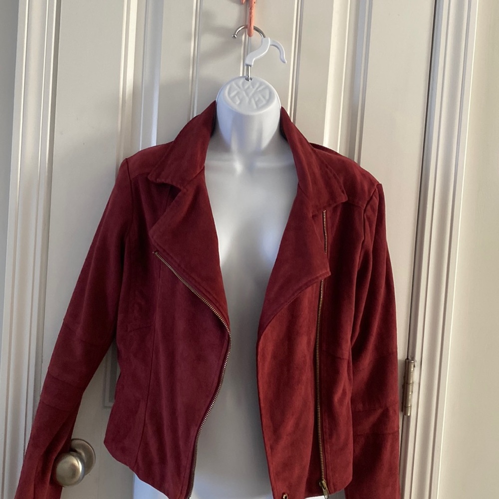 Vintage burgundy, light weight suede crop moto style jacket size Small.